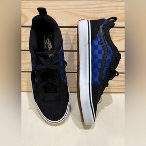 Vans Youth Size 6 Black and Blue Skater Sneakers